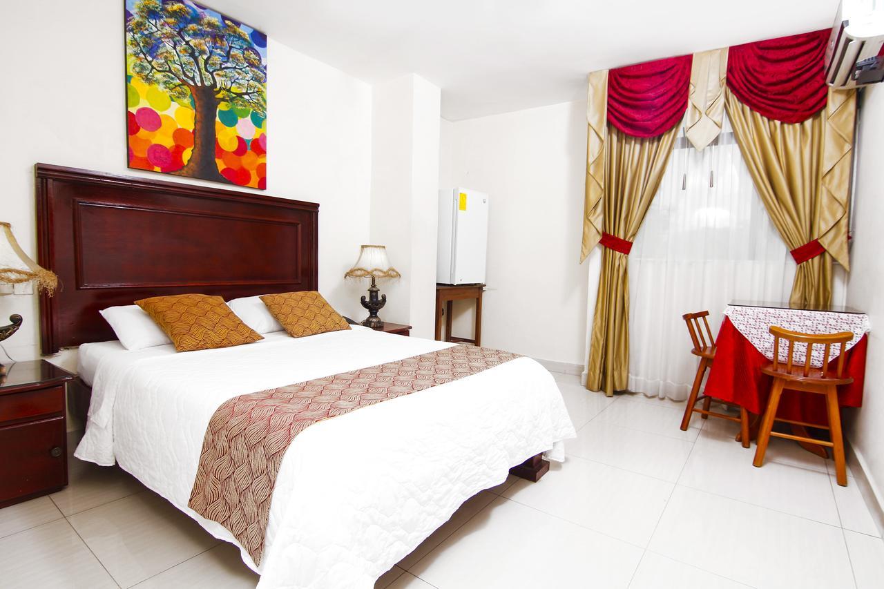 Hotel Flor De Liz Guayaquil Exteriör bild